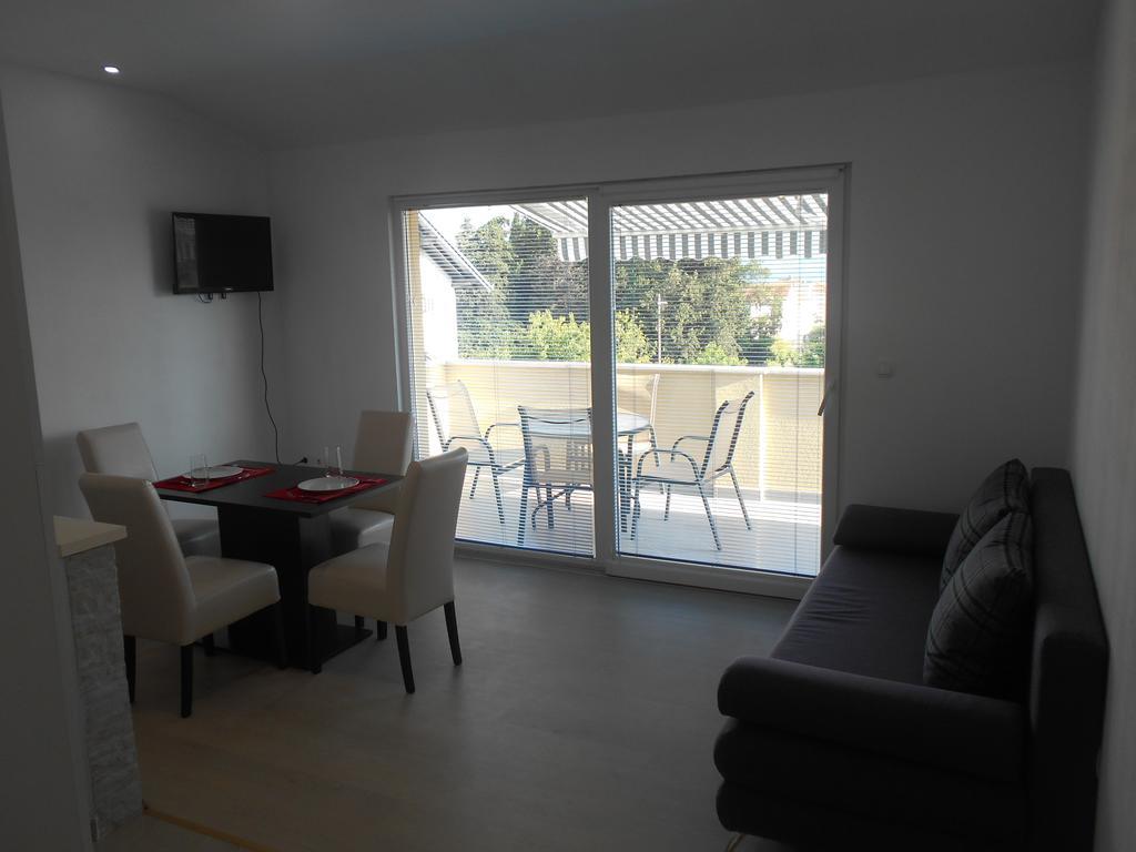 Apartment Cherry Kaštela Δωμάτιο φωτογραφία
