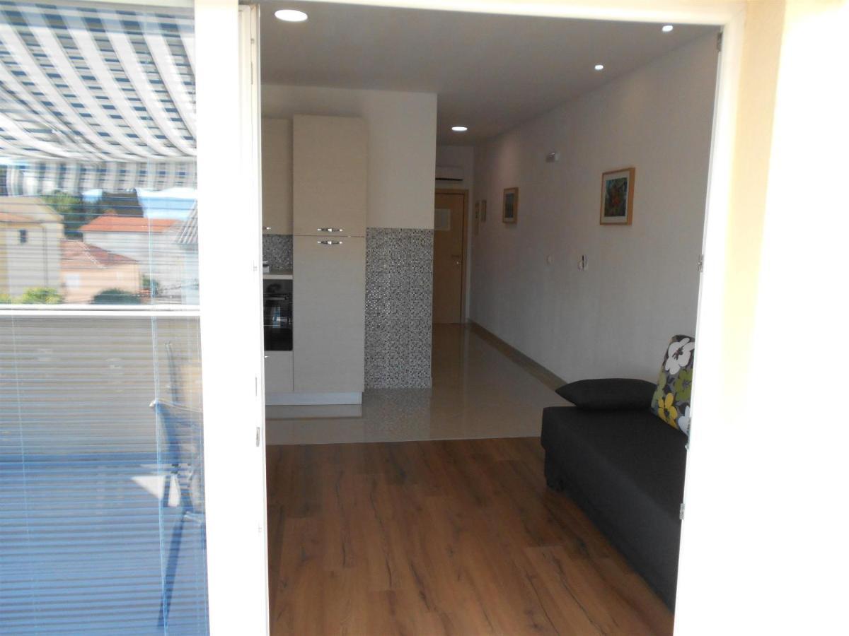 Apartment Cherry Kaštela Εξωτερικό φωτογραφία
