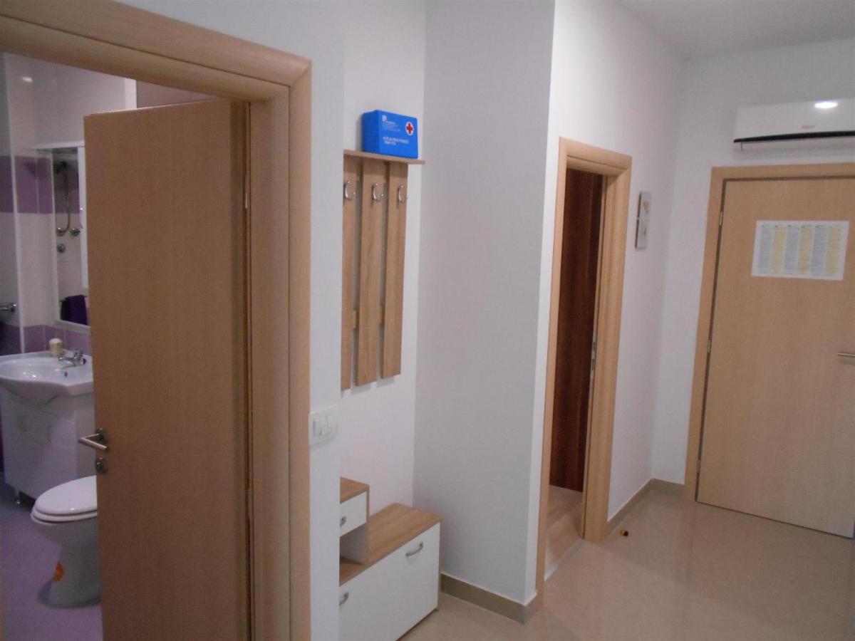 Apartment Cherry Kaštela Εξωτερικό φωτογραφία